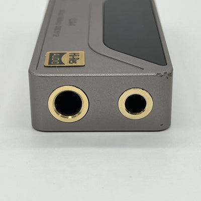 【中古】UA4 チタニウム【秋葉原】