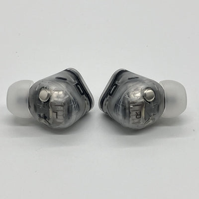 【中古】Beats Studio Buds + トランスペアレント【日本橋】