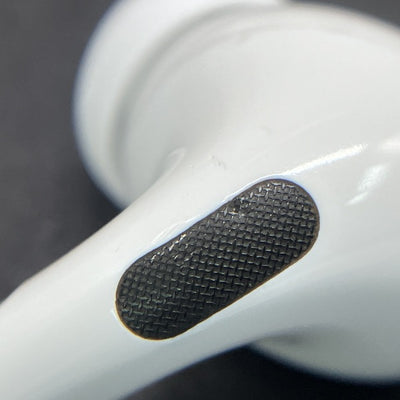 【中古】AirPods Pro (第2世代) MQD83J/A【秋葉原】