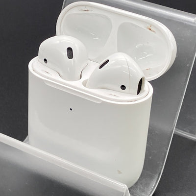 【中古】AirPods with Wireless Charging Case  MRXJ2J-A【日本橋】