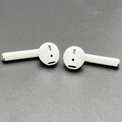 【中古】AirPods with Wireless Charging Case  MRXJ2J-A【日本橋】