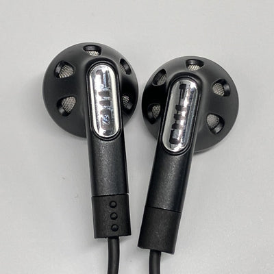 【中古】FF1 Black 【FIO-IEM-FF1-B】【秋葉原】