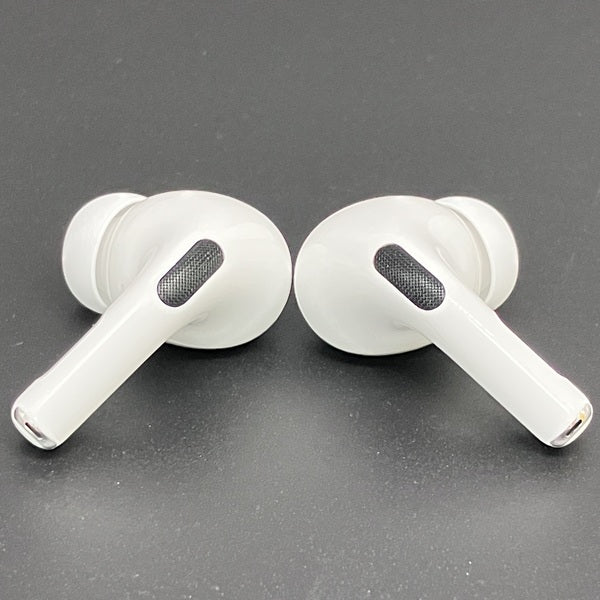AirPods Pro 2 MagSafe充電ケース（USB-C）付き　ジャンク Apple 【中古】AirPods Pro (第2世代) MagSafe充電ケース(USB-C