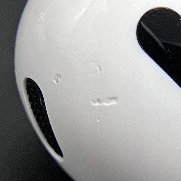 【中古】MagSafe充電ケース(USB-C)付きAirPods Pro(第2世代) MTJV3JA【仙台】