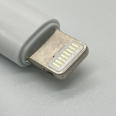【中古】Apple Lightning - 3.5mmオーディオケーブル（1.2m）【秋葉原】