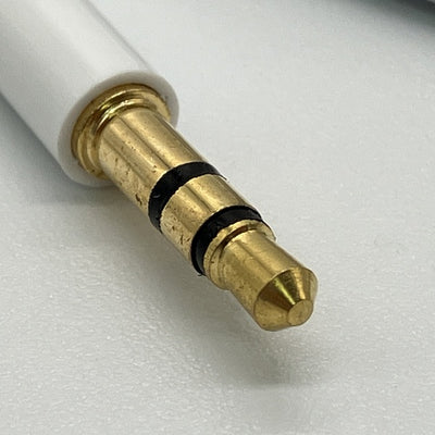 【中古】Apple Lightning - 3.5mmオーディオケーブル（1.2m）【秋葉原】