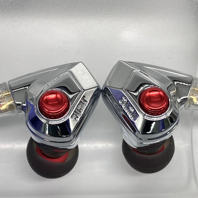 【中古】TITAN S2【秋葉原】
