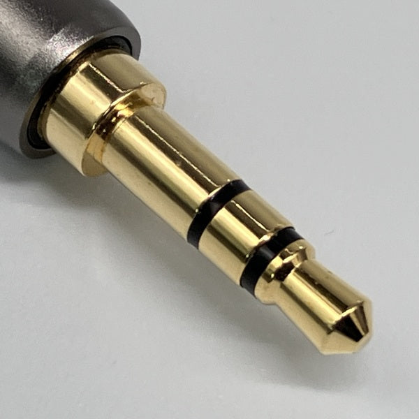 【中古】TITAN S2【秋葉原】