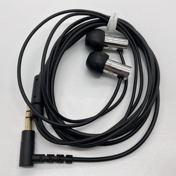 【中古】E3000 【FI-E3DSS】【日本橋】