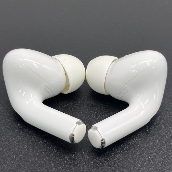 【中古】AirPods Pro (第2世代) MQD83J/A【秋葉原】
