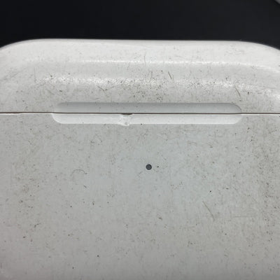 【中古】AirPods Pro (第2世代) 充電ケース (Lightning)【日本橋】