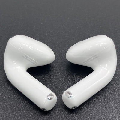 【中古】AirPods 4 MXP63J/A【秋葉原】