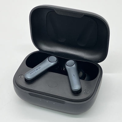 【中古】Air Pro 4 - Black【日本橋】