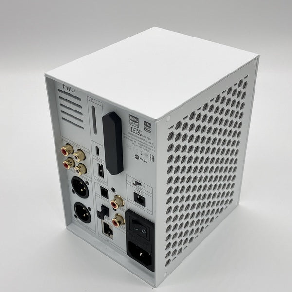 【中古】R7 White 【FIO-R7-W】【名古屋】