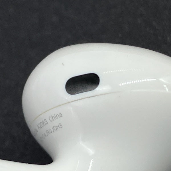 【中古】AirPods Pro （R側）【秋葉原】