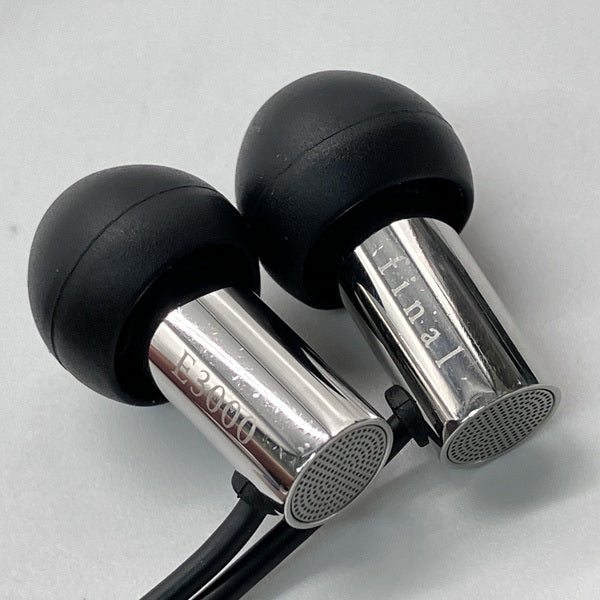 【中古】E3000 【FI-E3DSS】【秋葉原】