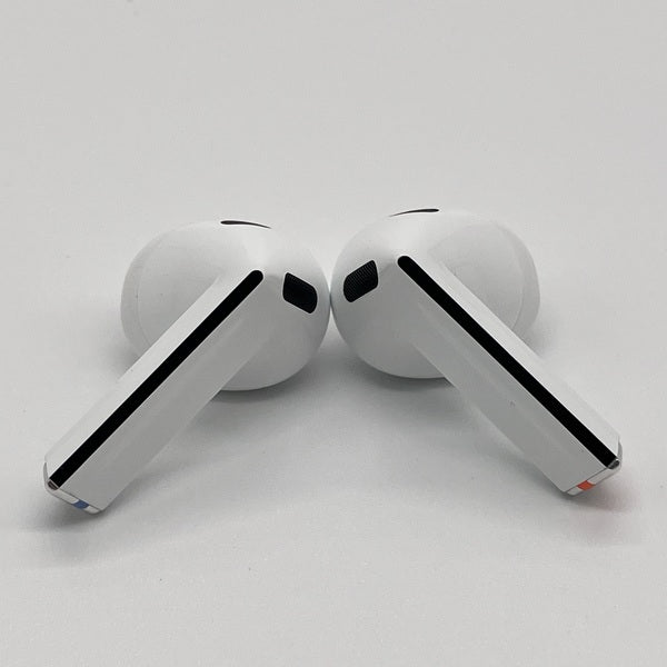 【中古】Galaxy Buds3 ホワイト 【SM-R530NZWAXJP】【日本橋】