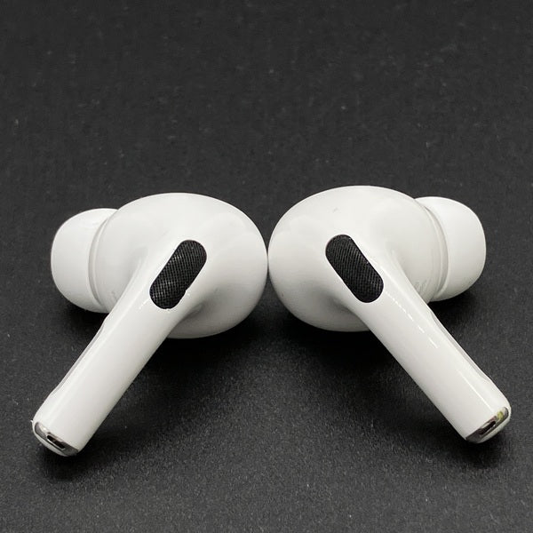 【中古】MagSafe充電ケース(USB-C)付きAirPods Pro(第2世代) MTJV3JA【秋葉原】