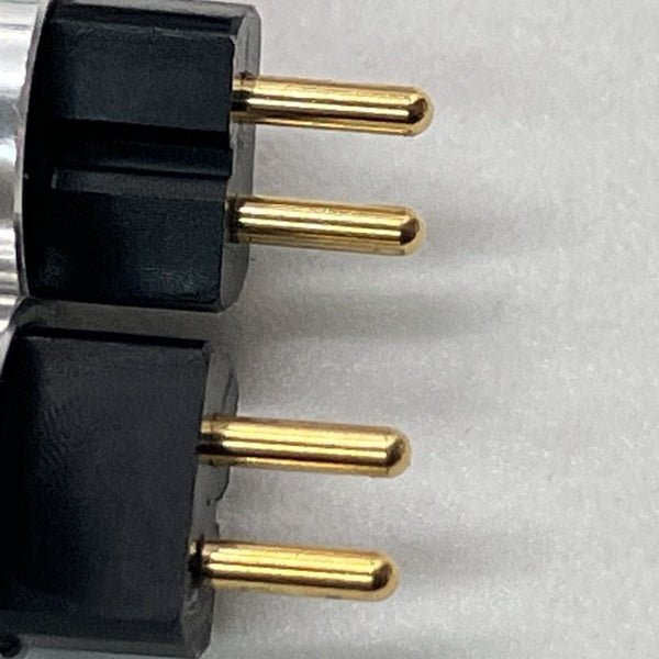 【中古】Clear force Ultimate Custom IEM 2pin 4.4φ【秋葉原】