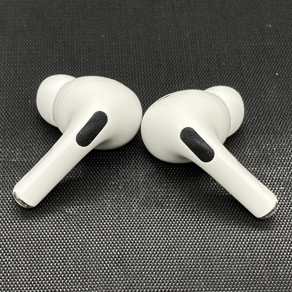 【中古】MagSafe充電ケース(USB-C)付きAirPods Pro(第2世代) MTJV3JA【秋葉原】