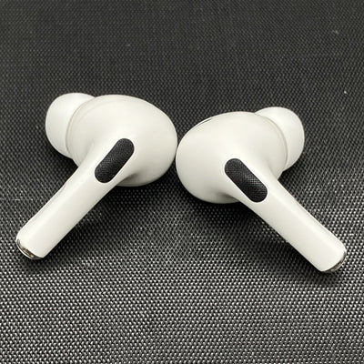 【中古】MagSafe充電ケース(USB-C)付きAirPods Pro(第2世代) MTJV3JA【秋葉原】