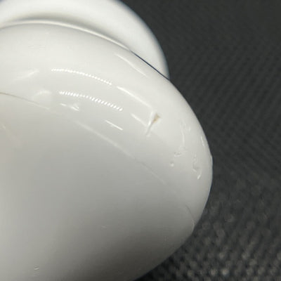 【中古】MagSafe充電ケース(USB-C)付きAirPods Pro(第2世代) MTJV3JA【秋葉原】