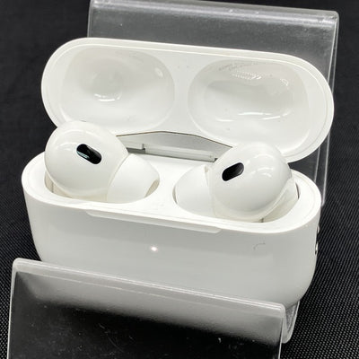 【中古】MagSafe充電ケース(USB-C)付きAirPods Pro(第2世代) MTJV3JA【秋葉原】