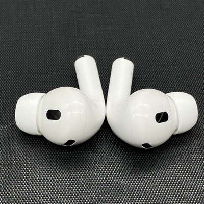 【中古】MagSafe充電ケース(USB-C)付きAirPods Pro(第2世代) MTJV3JA【秋葉原】