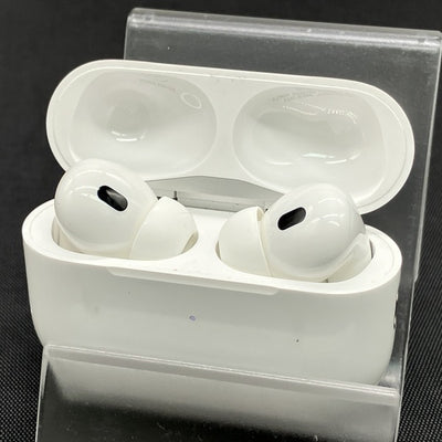 【中古】MagSafe充電ケース(USB-C)付きAirPods Pro(第2世代) MTJV3JA【秋葉原】