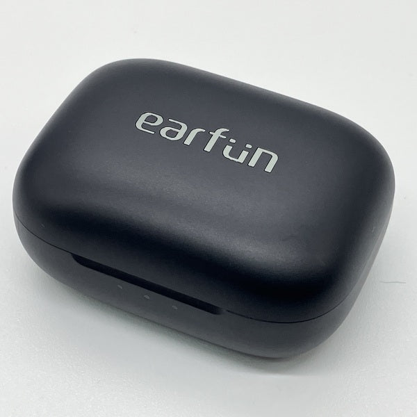 【中古】Air Pro 4 - Black【日本橋】