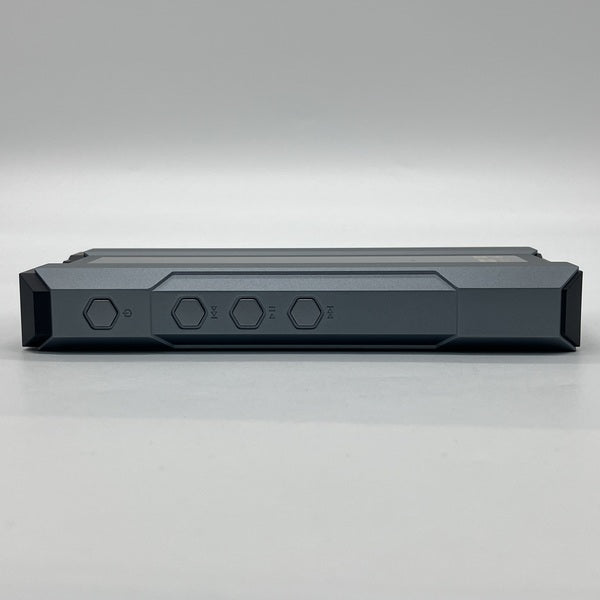 【中古】Q15 Titanium 【FIO-Q15-T】【名古屋】