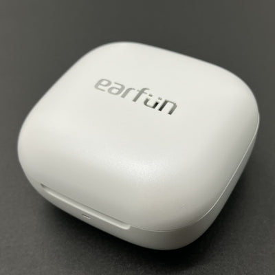 【中古】Air Pro 4i White【秋葉原】