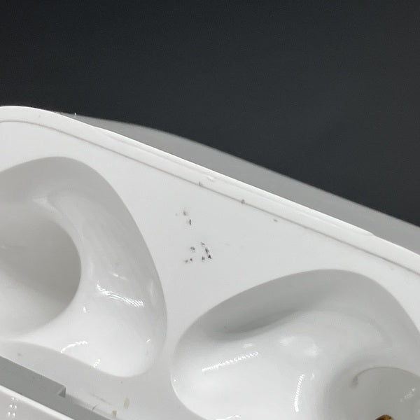 【中古】AirPods 4 MXP93J/A（アクティブノイズキャンセリング搭載）【日本橋】