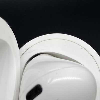 【中古】AirPods Pro (第2世代) MQD83J/A【秋葉原】