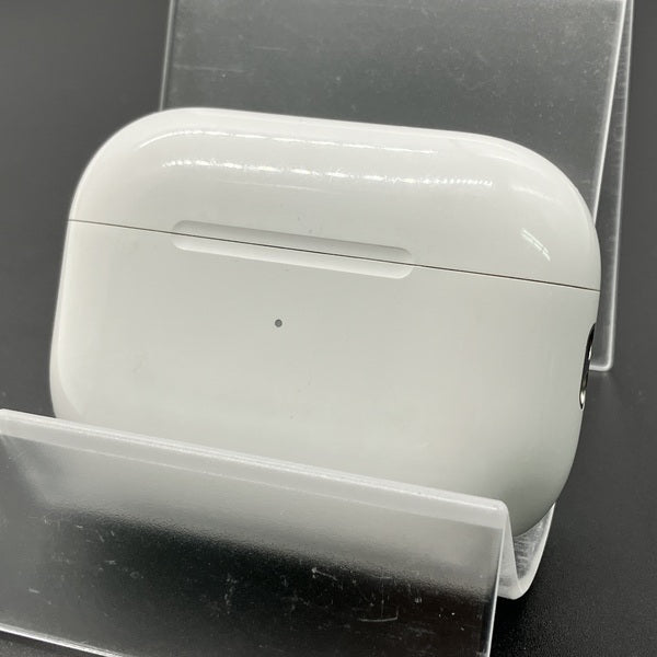 【中古】AirPods Pro (第2世代) MagSafe充電ケース(USB-C)【秋葉原】
