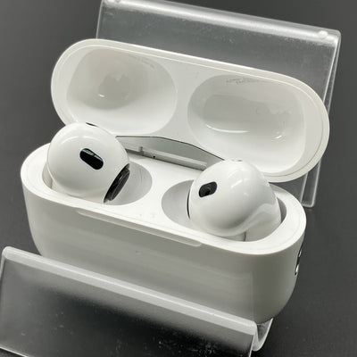 【中古】MagSafe充電ケース(USB-C)付きAirPods Pro(第2世代) MTJV3JA【秋葉原】