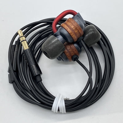 【中古】Flat4-緋櫻Plus（AKAZAKURA Plus）【日本橋】