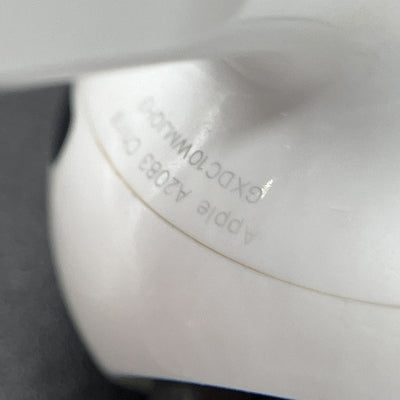 【中古】AirPods Pro （R側）【日本橋】