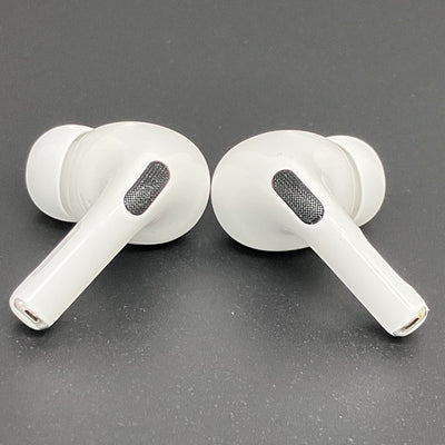 【中古】MagSafe充電ケース(USB-C)付きAirPods Pro(第2世代) MTJV3JA【名古屋】