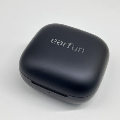 【中古】Air Pro 4i Black【日本橋】