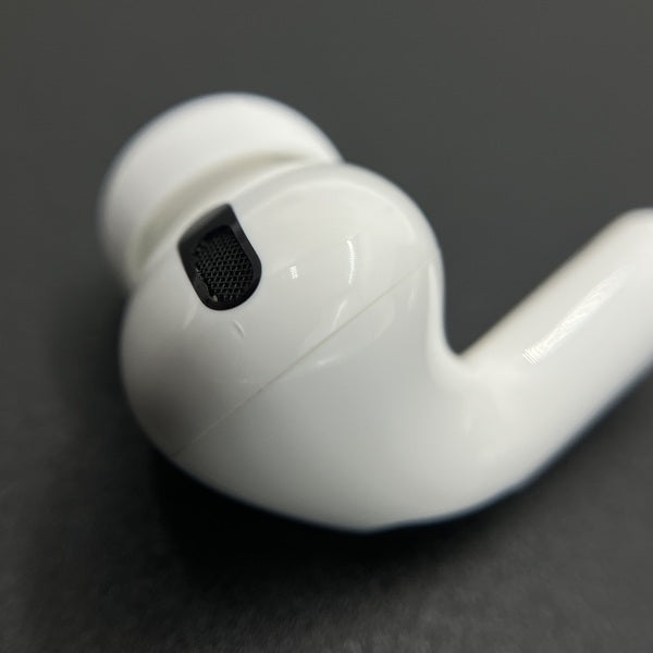 【中古】Apple AirPods Pro MLWK3J/A  (2021/Magsafe)【秋葉原】