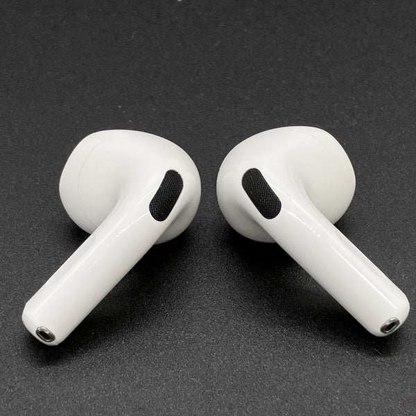 【中古】AirPods 4 MXP63J/A【日本橋】