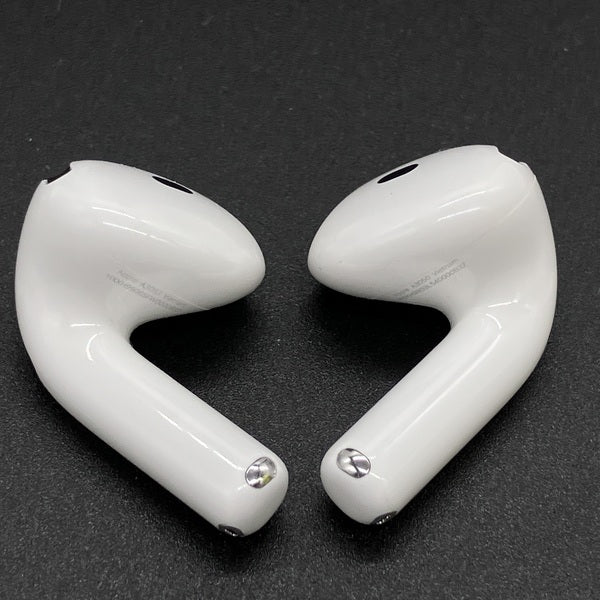 【中古】AirPods 4 MXP63J/A【日本橋】