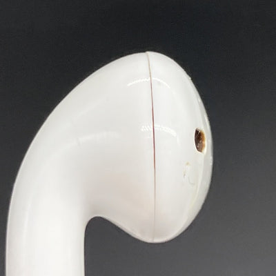 【中古】AirPods with Charging Case MV7N2J/A【日本橋】