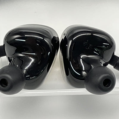 【中古】RAVEN Launch Edition 【EMP-RAVEN-GD】【秋葉原】