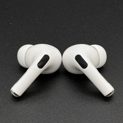 【中古】MagSafe充電ケース(USB-C)付きAirPods Pro(第2世代) MTJV3JA【秋葉原】
