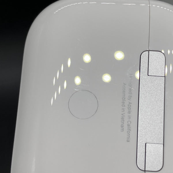 【中古】MagSafe充電ケース(USB-C)付きAirPods Pro(第2世代) MTJV3JA【秋葉原】