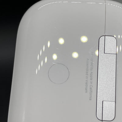 【中古】MagSafe充電ケース(USB-C)付きAirPods Pro(第2世代) MTJV3JA【秋葉原】