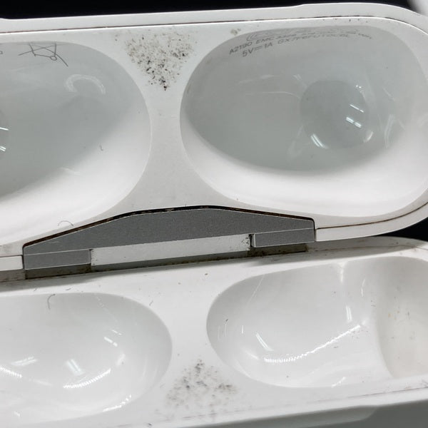 【中古】AirPods Pro 充電ケース【日本橋】