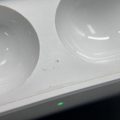 【中古】AirPods Pro (第2世代) 充電ケース (Lightning)【秋葉原】